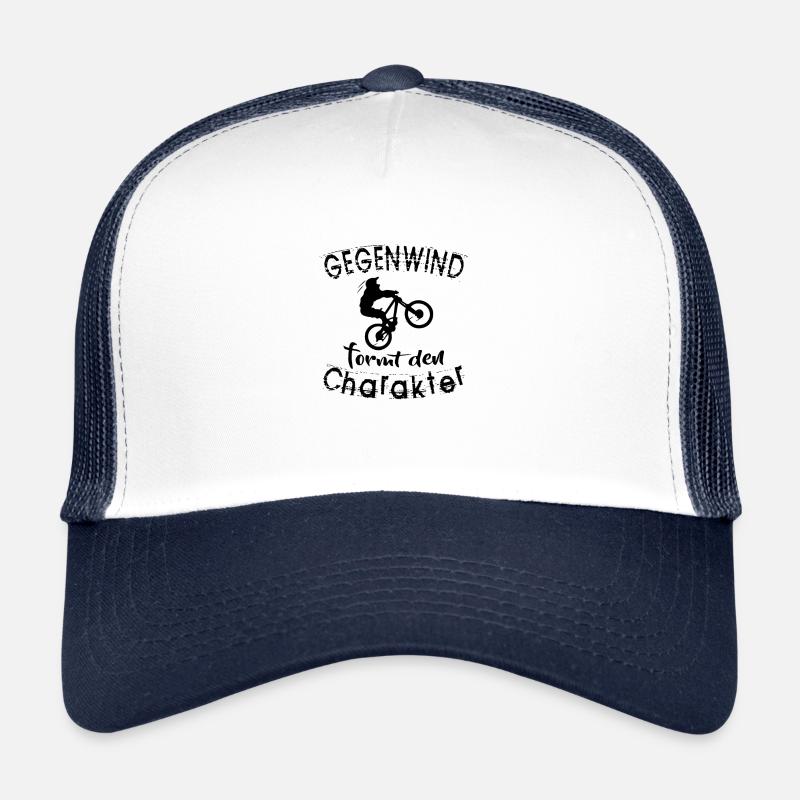Mountainbiker mit Gegenwind I formt den Charakter Trucker Cap