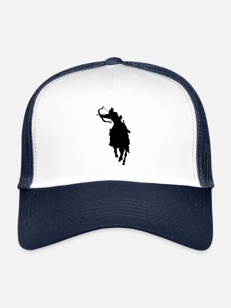 Cavalier avec arc et flèche - Casquette trucker  - blanc/marine - Devant
