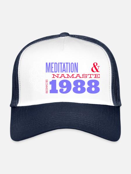 Méditer depuis 1988 - 37 ans de réflexion - Casquette trucker  - blanc/marine - Devant