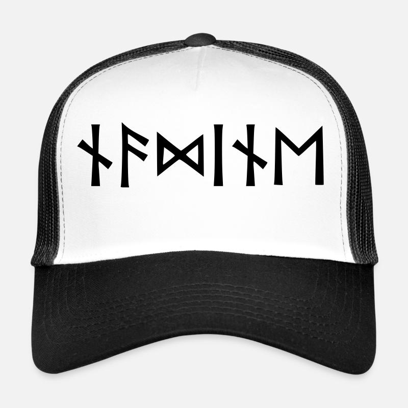 Name - Nadine - in Runen Trucker Cap