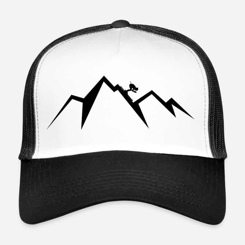 Skifahrer in Berglandschaft Trucker Cap