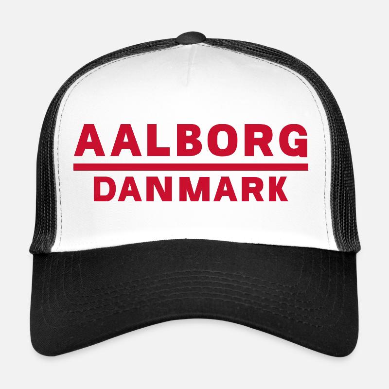 Aalborg, Danemark, Typographie de couleur rouge Casquette trucker 