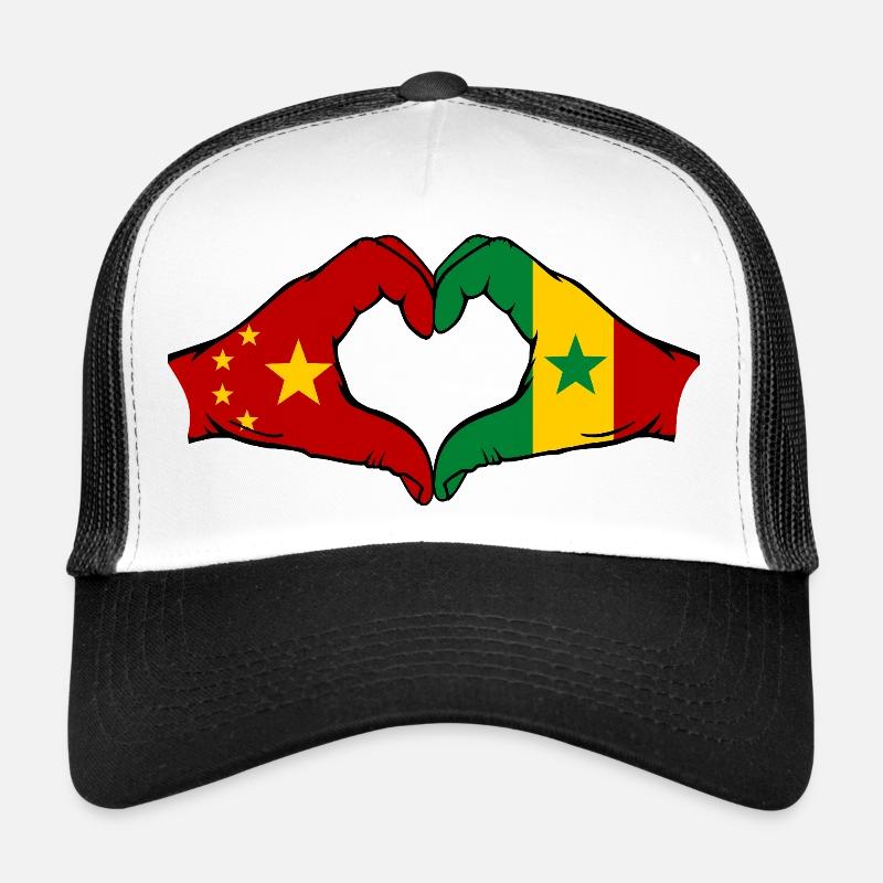 Chine Sénégal Drapeau Mains Coeur Forme Casquette trucker 