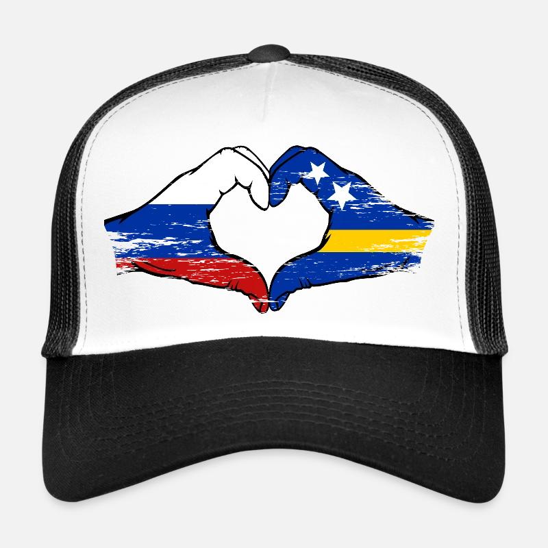Mains du drapeau de la Russie de Curaçao en forme de cœur utilisées Casquette trucker 
