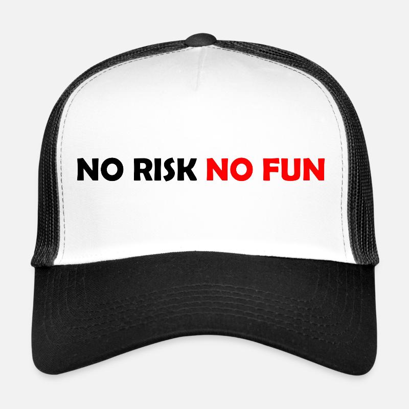 Spiel mutig oder bleib zu Hause Trucker Cap