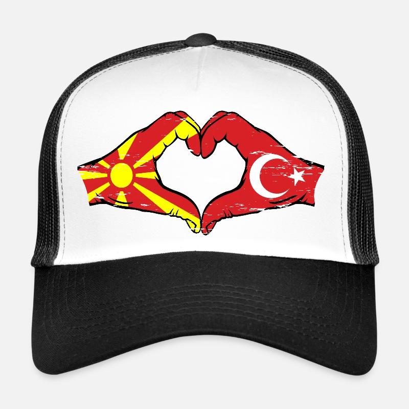 Macédoine Turquie Drapeau Mains Coeur Forme Utilisé Casquette trucker 