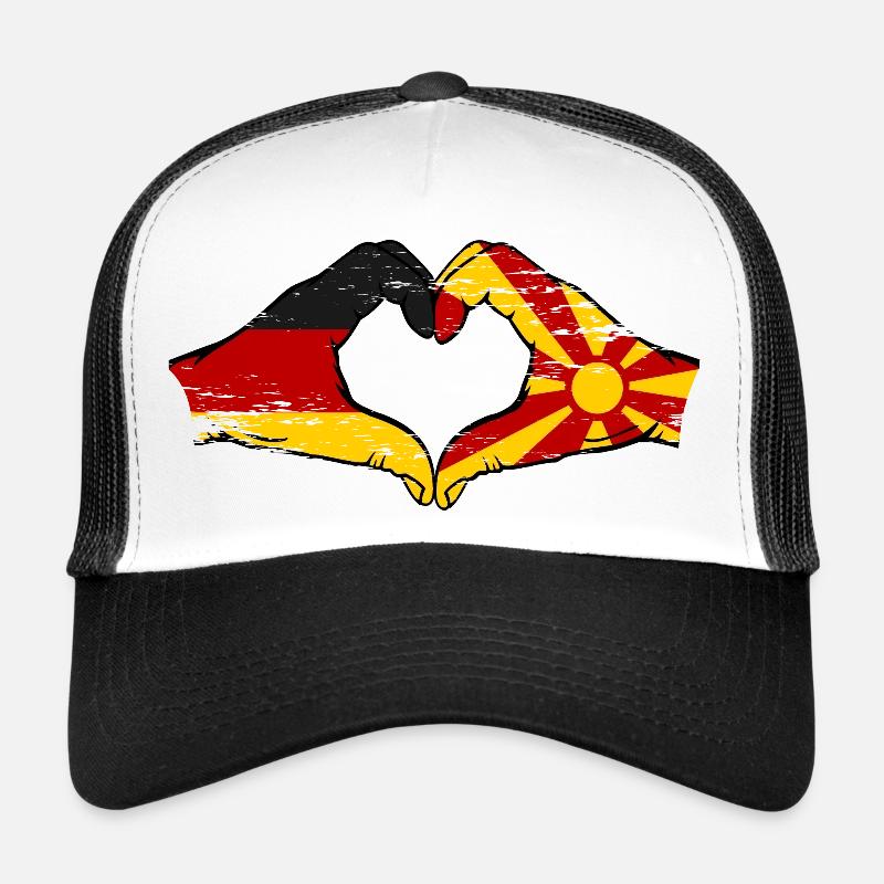 Allemagne Macédoine Drapeau Mains Coeur Forme Utilisé Casquette trucker 