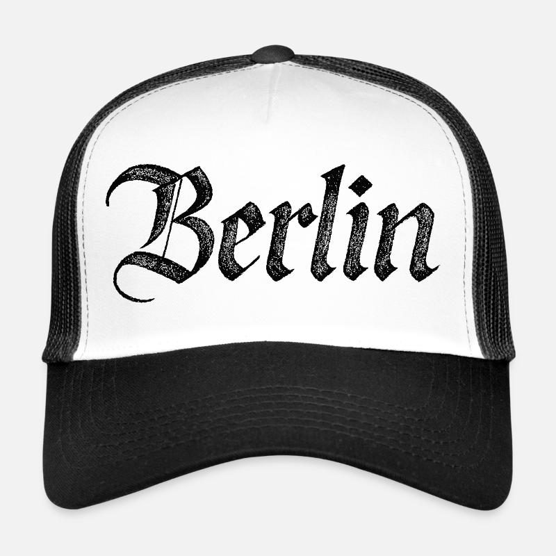 Berlin Gothic Script Vintage Noir Casquette trucker 