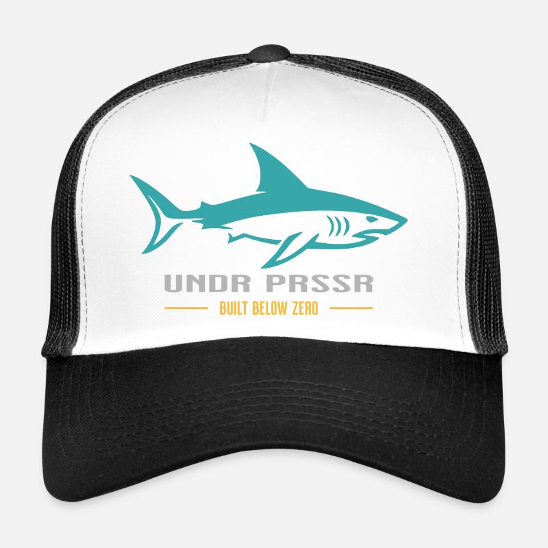 Requin UNDR PRSSR Plongeur Plongeur Construit en dessous de zéro Casquette trucker 