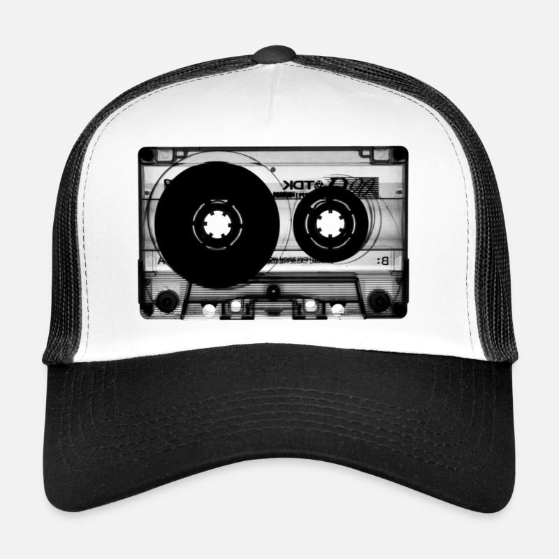 Cassette Audio Vintage Design - Trucker Cap - white/black