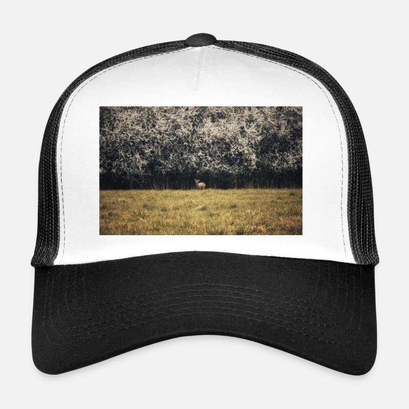 Young deer - Trucker Cap - white/black