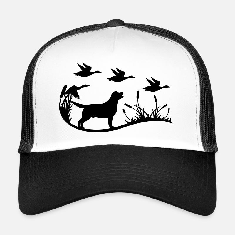 Labrador avec des roseaux et des canards Casquette trucker 