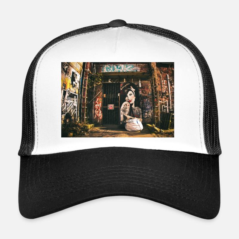 Portrait de graffiti urbain dans le style de la rue Casquette trucker 