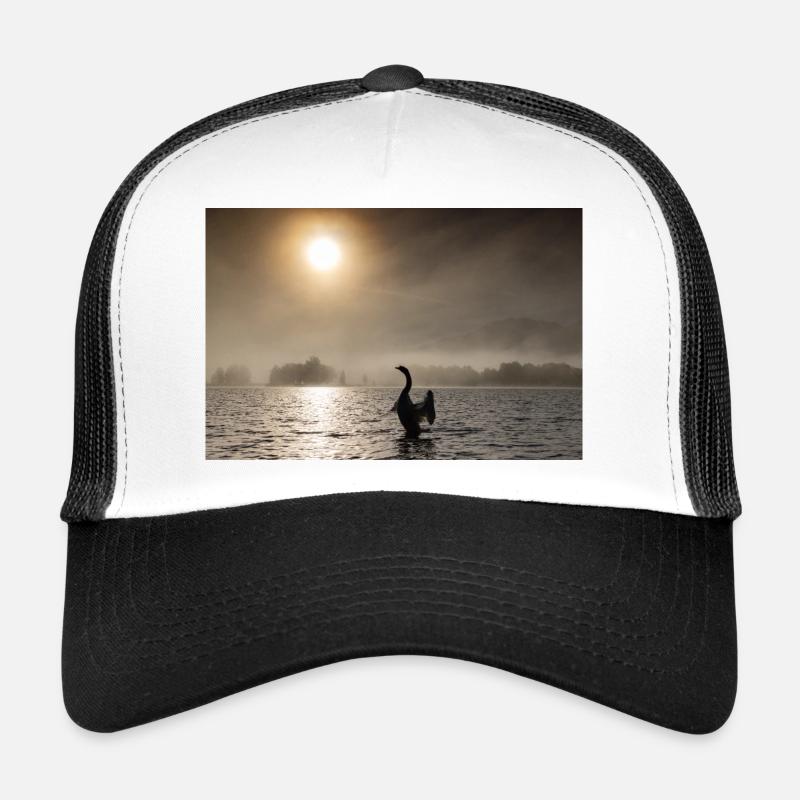Swan backlit - Trucker Cap - white/black