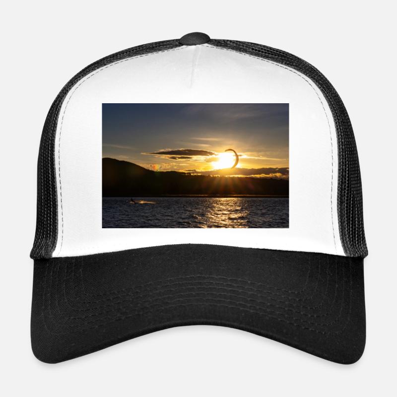 Kitesurfers at Lake Kochelsee Trucker Cap