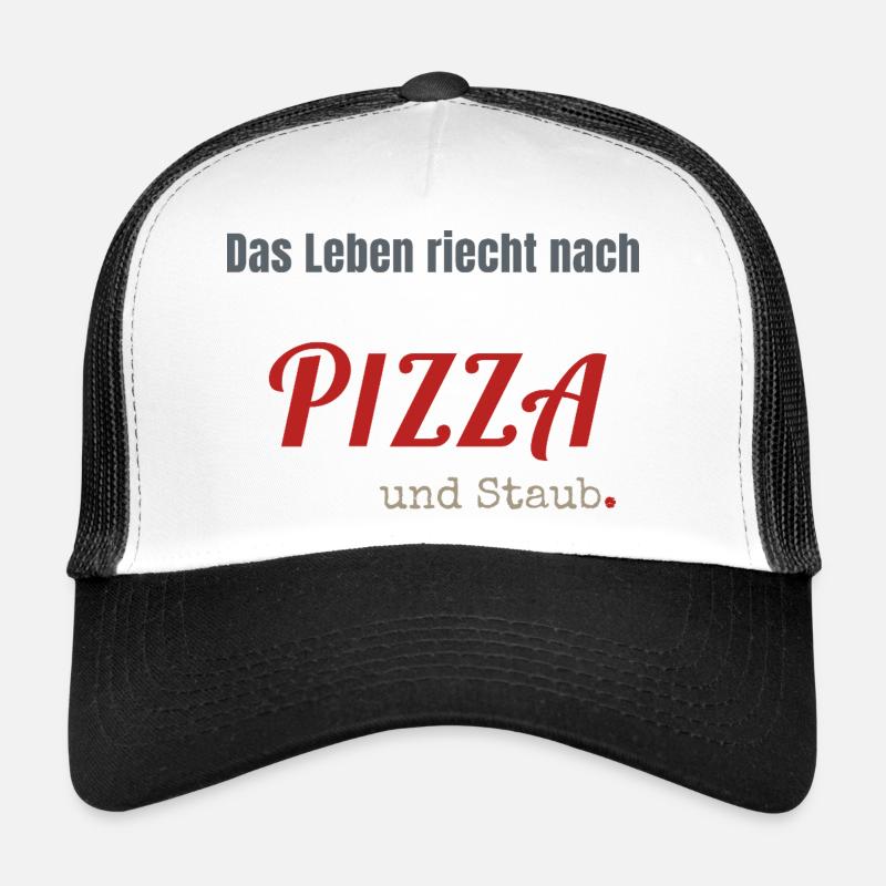Das Leben riecht nach PIZZA und Staub. (dunkel) - Trucker Cap - Weiß/Schwarz