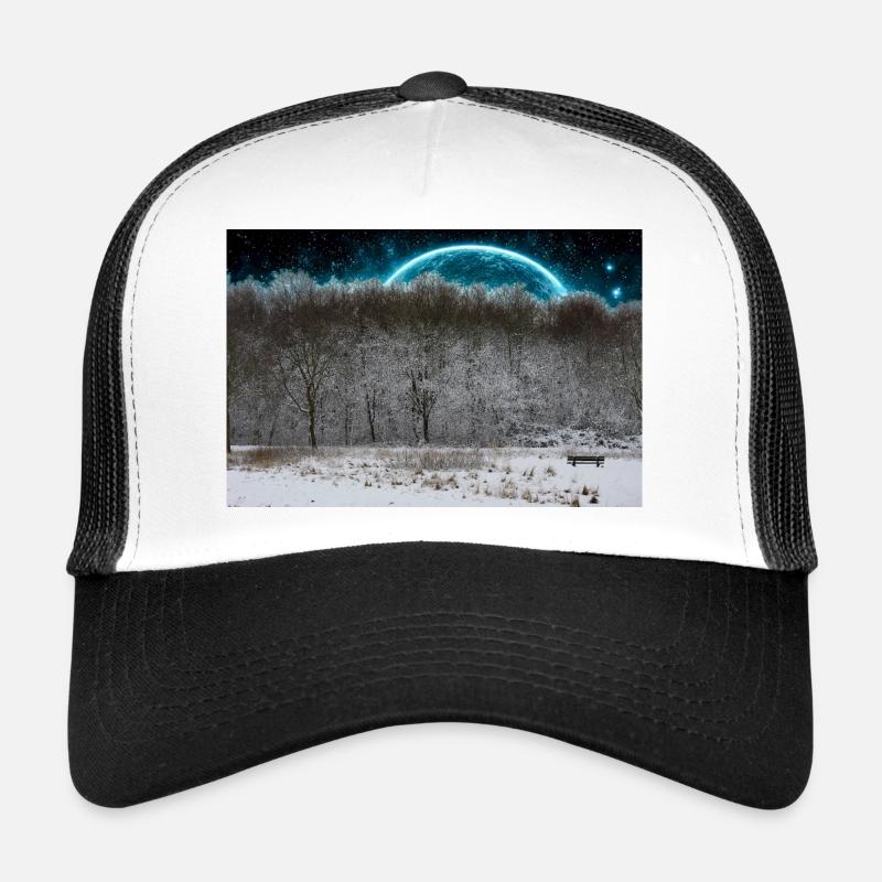 Winterhimmel-Mond im Wald Trucker Cap