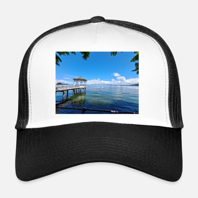 Schöne Aussicht auf See Trucker Cap