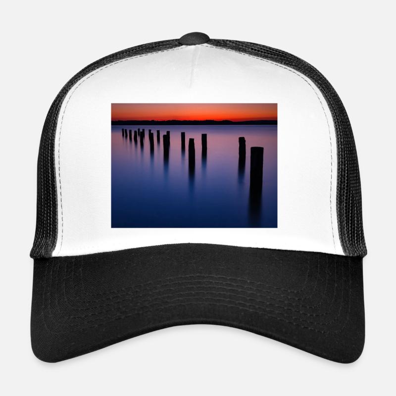 Evening atmosphere at Lake Starnberg Trucker Cap