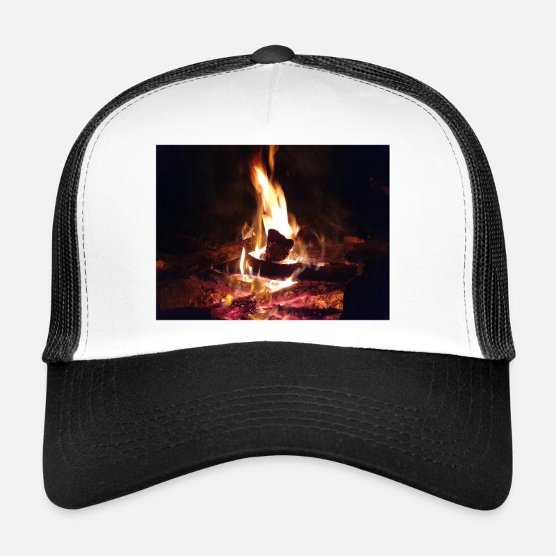 Lagerfeuer Abendteuer Trucker Cap