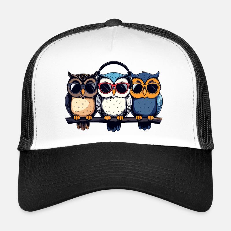 Trio des Trois Chouettes Cool avec lunettes de soleil casque Casquette trucker 