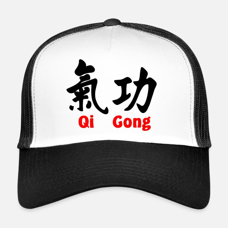 QI gong with text horizontal with text red - Trucker Cap - white/black