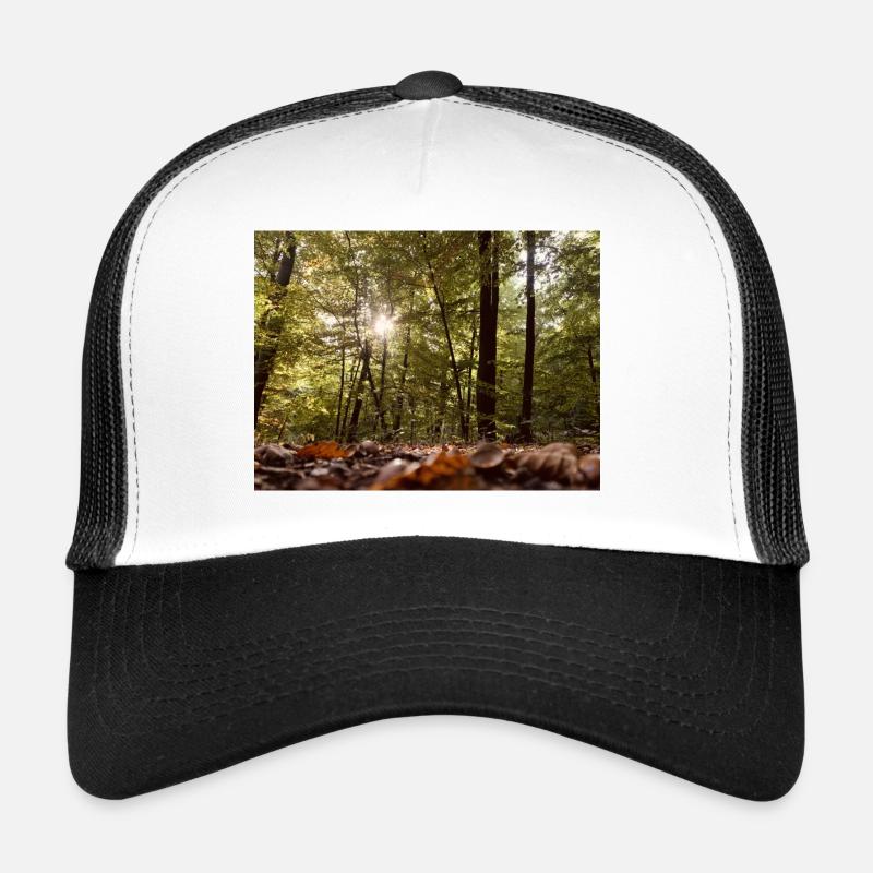 725F9C44 65D3 4558 B7BE 5718704ADA8C - Trucker Cap - Weiß/Schwarz