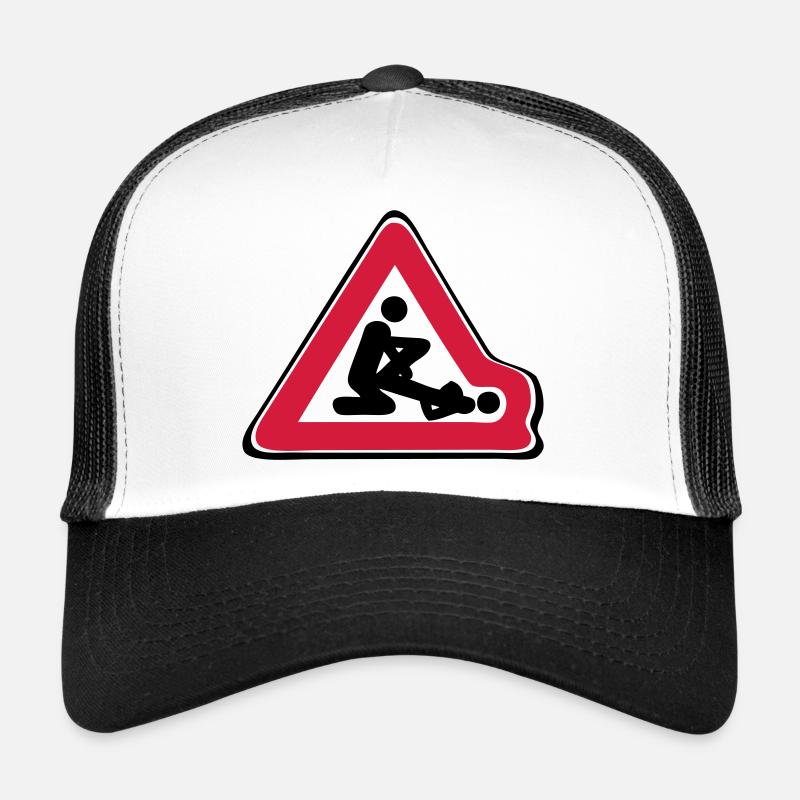 panneau routier deforme position amour Casquette trucker 