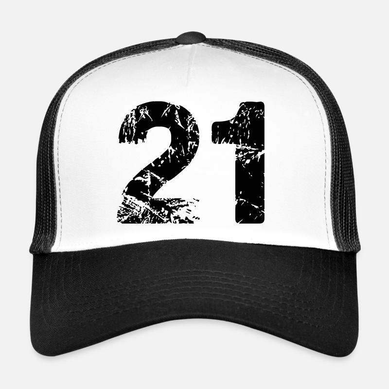 21 Casquette trucker 