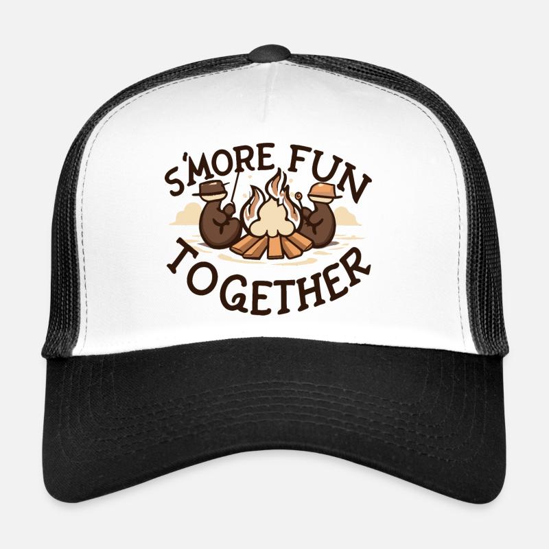 Campfire Harmony: S'more Fun Together Tee Casquette trucker 