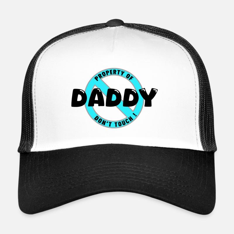 Daddy's property, black. In Trucker Cap