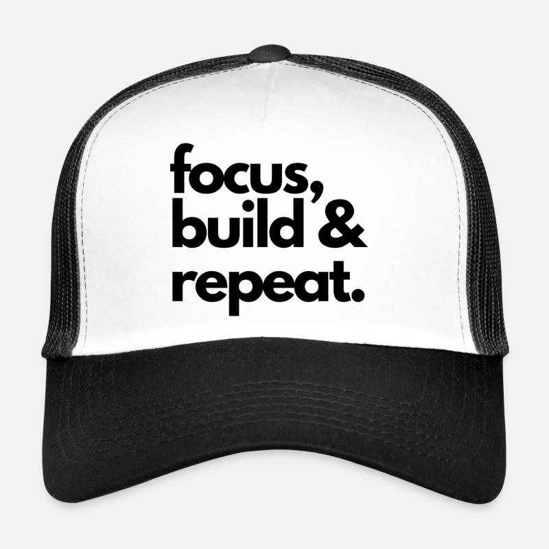 Focus • Build • Repeat – Design for Makers - Casquette trucker  - blanc/noir