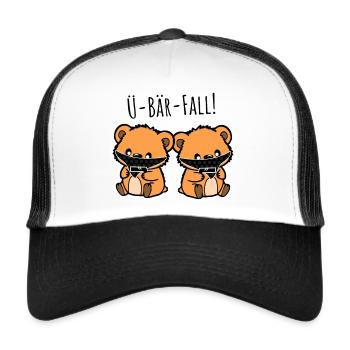 Ü-Bär-Fall! Niedlicher Räuber Bären Überfall! - Trucker Cap - Weiß/Schwarz - Vorne