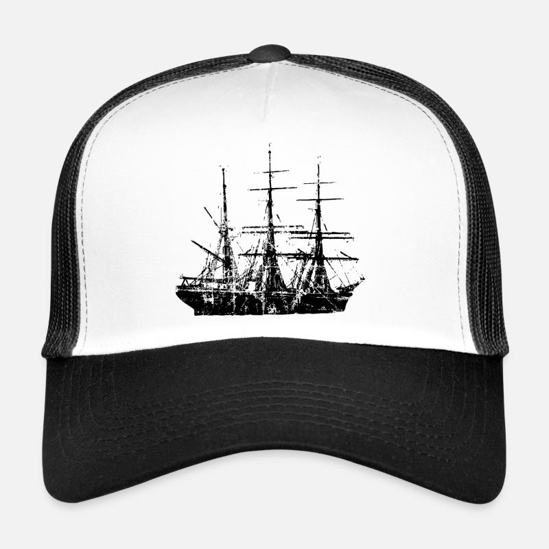 Sailing Ship Sailing Design Vintage (EU) Trucker Cap