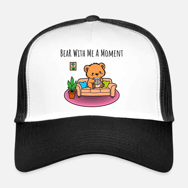 Bear With Me a Moment! The little bear is reading - Trucker Cap - white/black