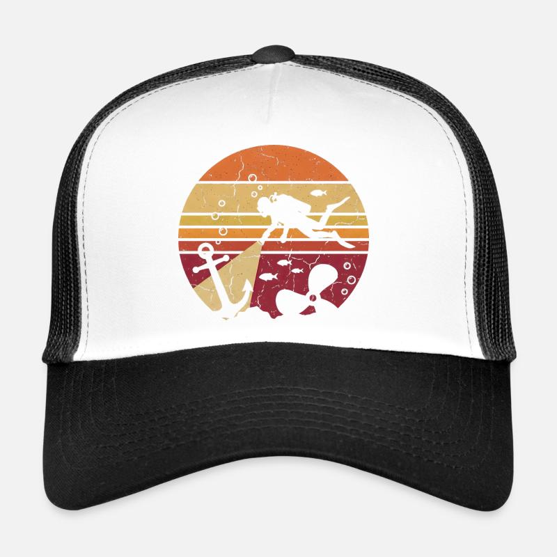 Diver Retro Sunset - Anchor & Wreck - Trucker Cap - white/black