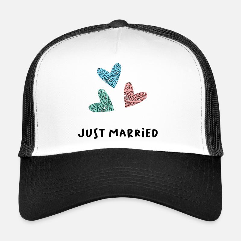 JUST MARRIED. ES LEBE DIE EHE. VALENTINSTAG Trucker Cap