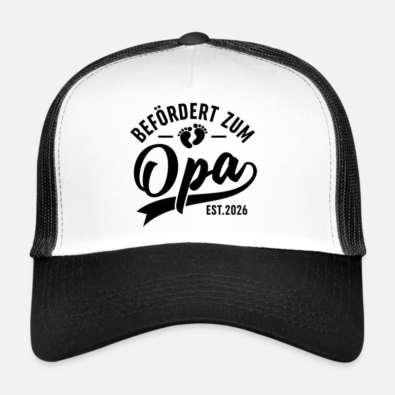 Opa 2026 Geschenk – Enkelkind kommt - Trucker Cap - Weiß/Schwarz