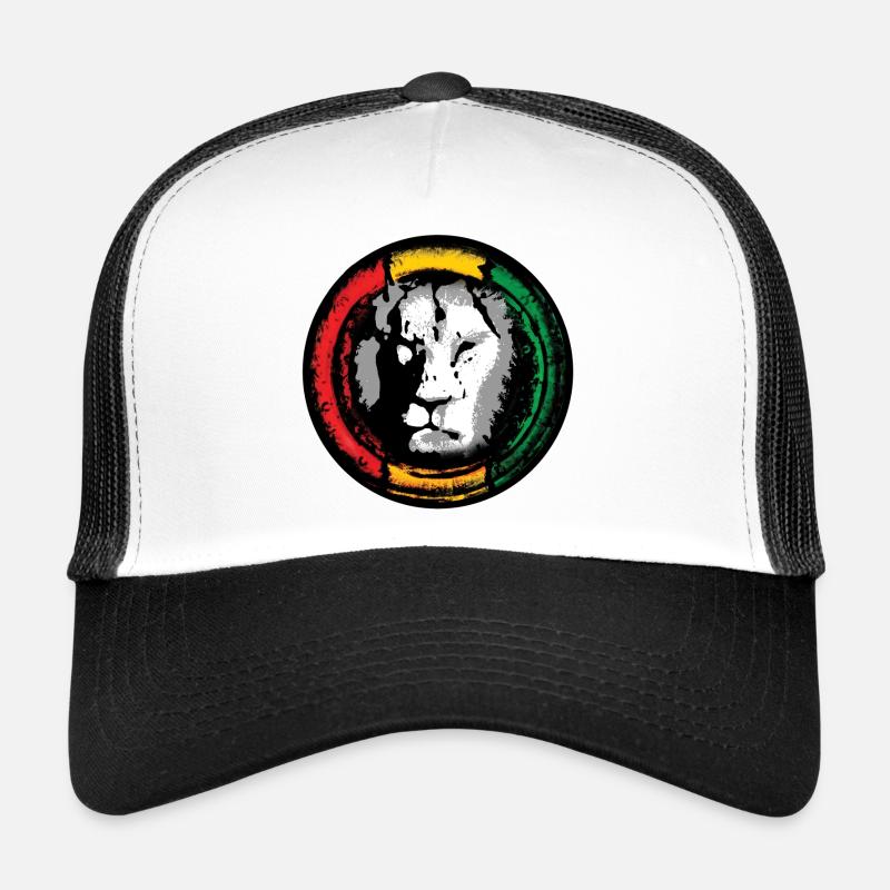 Reggae Lion in Rasta Style - Trucker Cap - white/black
