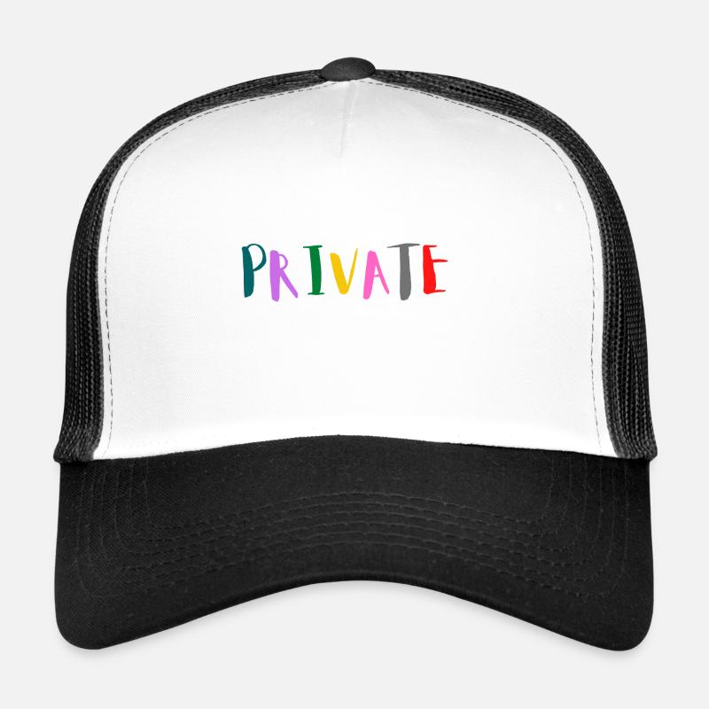 PRIVAT Trucker Cap