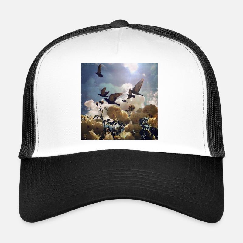 Vogelzug über Rosenblüten - Trucker Cap - Weiß/Schwarz