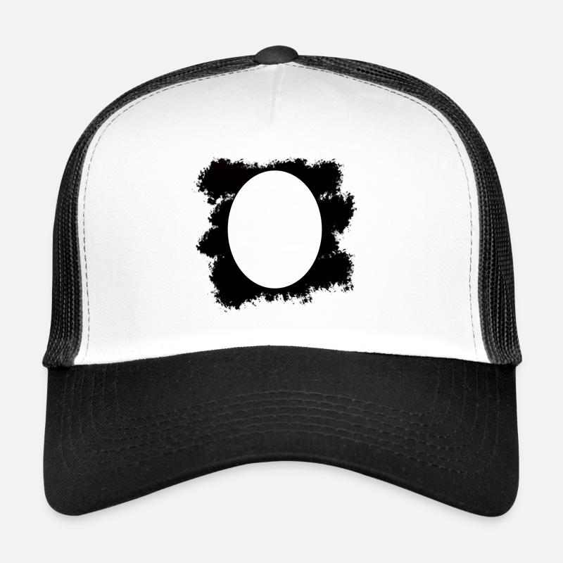 Schwarzer Farbfleck Hintergrund Oval Trucker Cap
