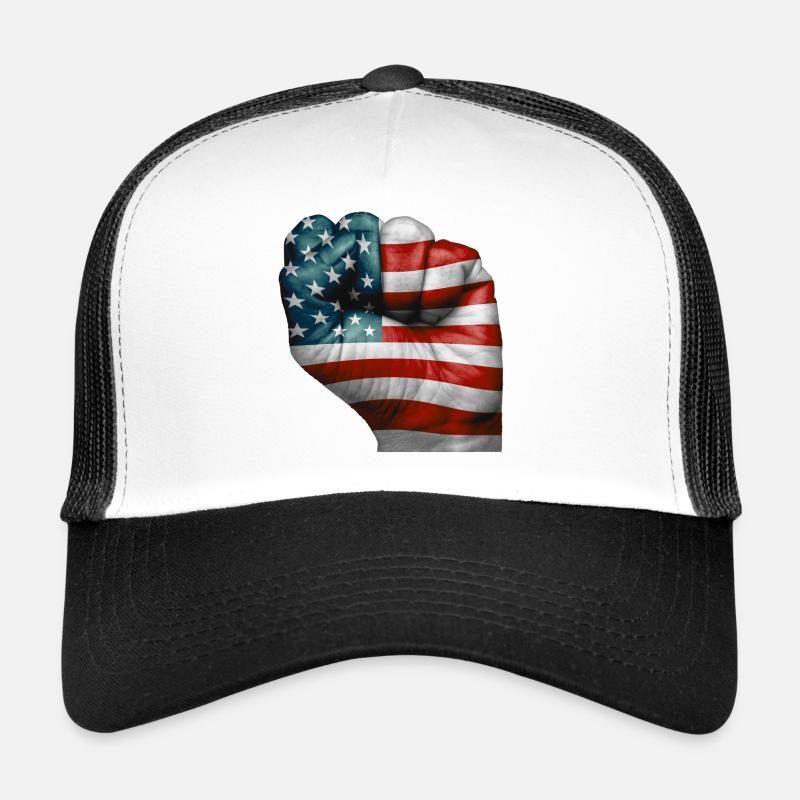 Amerikanische Flagge auf eine Faust gemalt - USA Trucker Cap