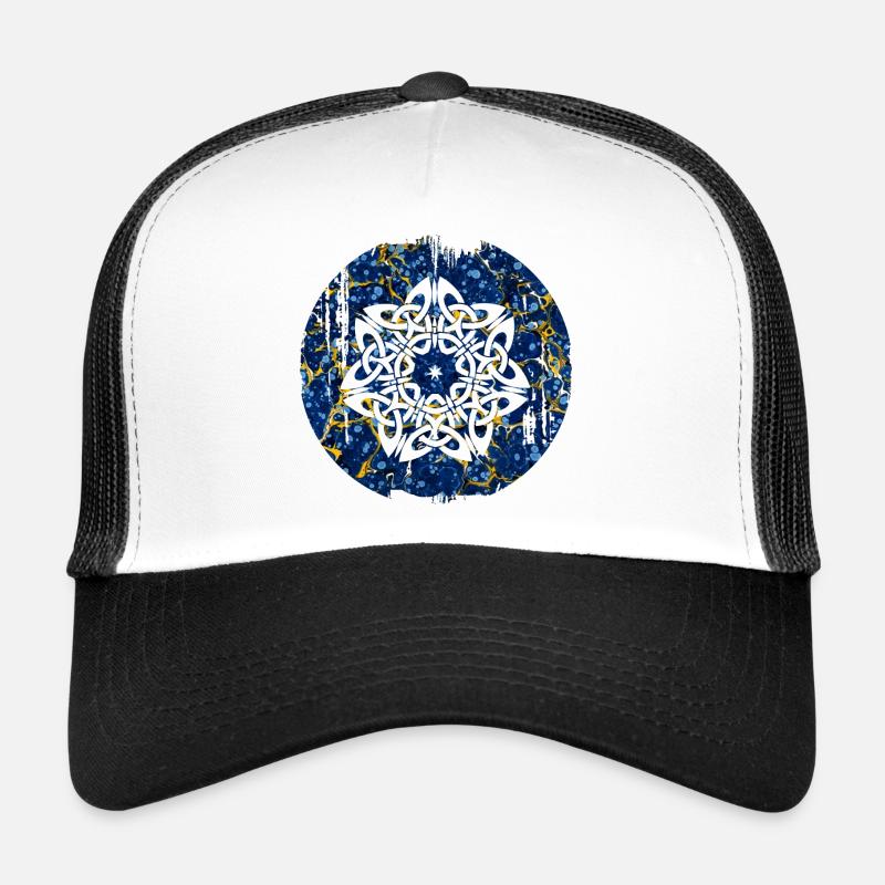 Celtic knot 16 e 272 Trucker Cap