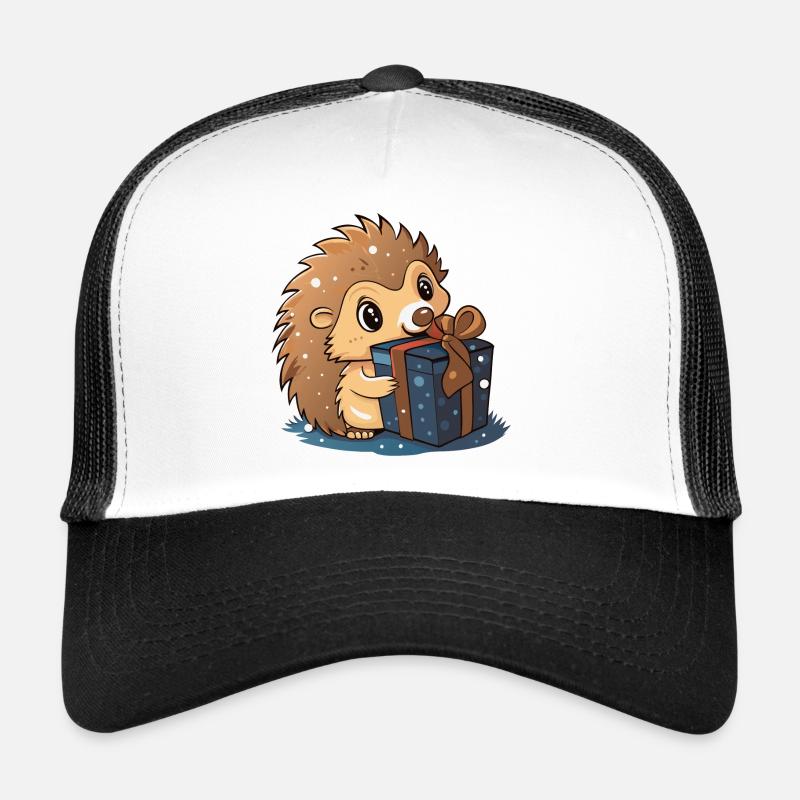 Niedlicher Igel packt Geschenk aus Trucker Cap