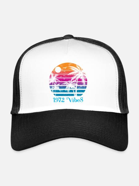 Vintage (1972) - Trucker Cap - white/black - Front