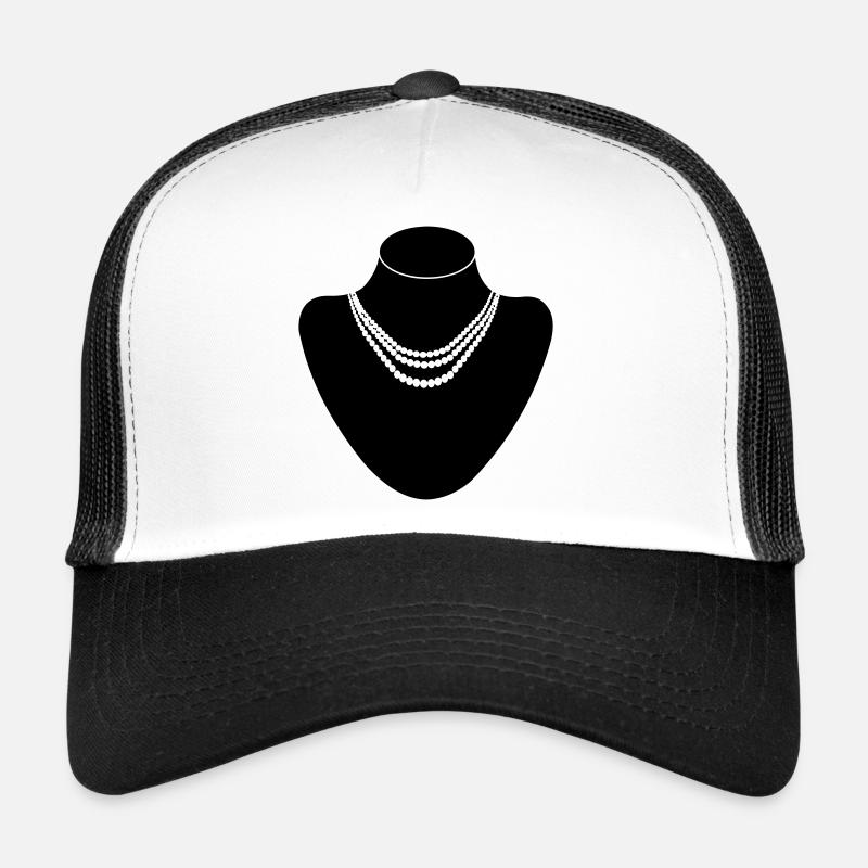 Juwelier-Halsständer mit Halskette Perlen Trucker Cap