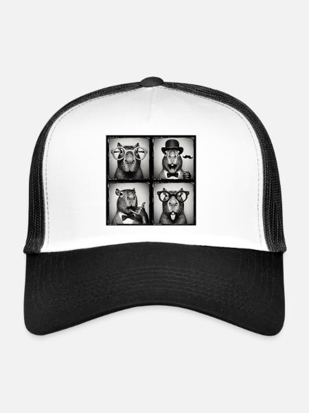 Lusitges Capybara Photo Box Gift - Trucker Cap - white/black - Front
