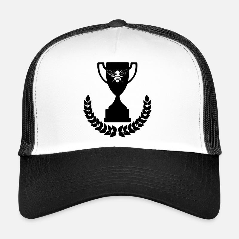Cup with cut-out bee and laurel wreath Trucker Cap