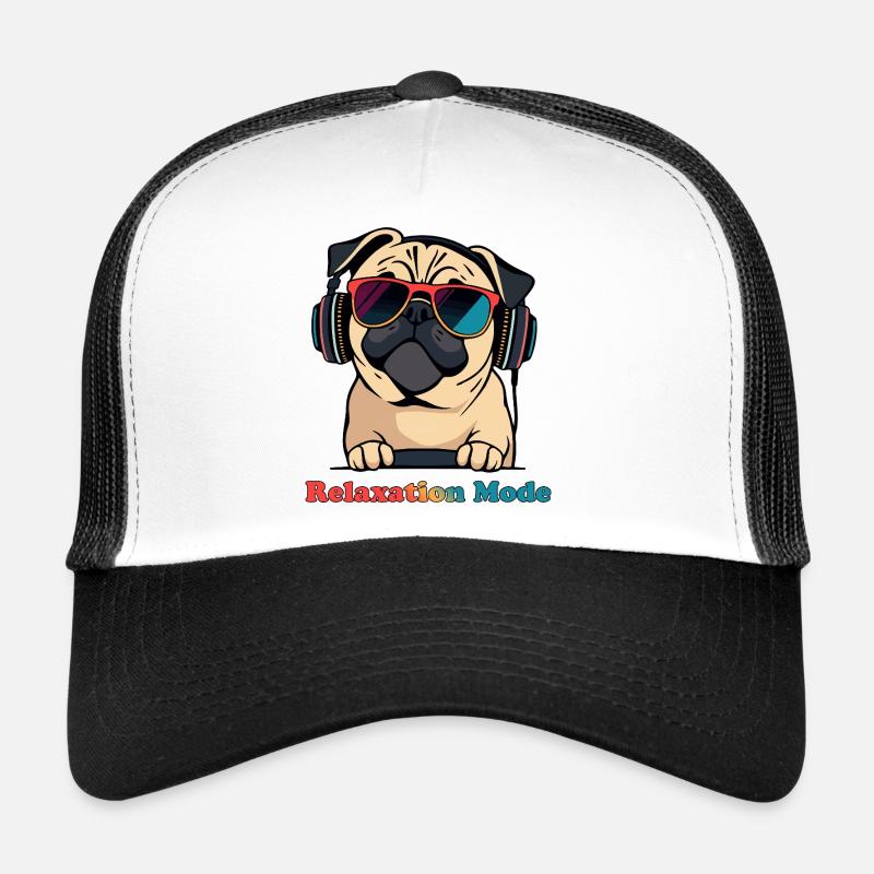 Relaxation Pug DJ Mode - Trucker Cap - white/black